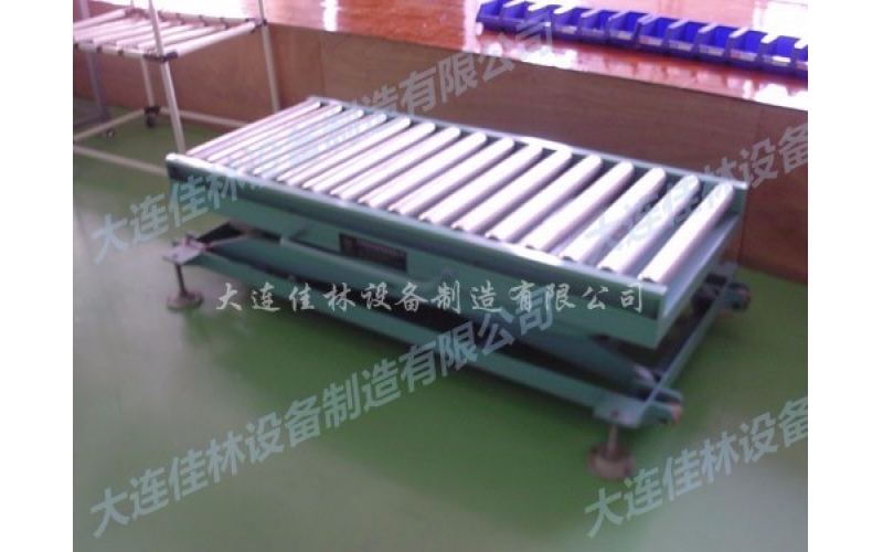 液壓升降平臺(tái)