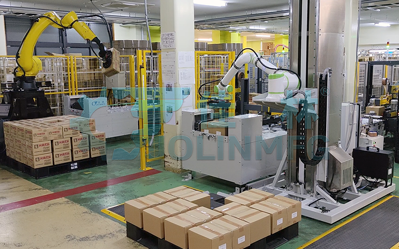 日本糖果碼垛機(jī)器人